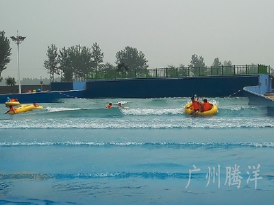 为什么现在人工造浪在水上乐园里那么受欢迎