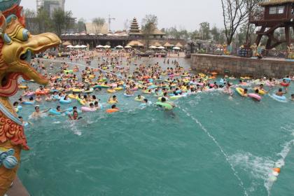 河南安阳濮阳三门峡南阳洛阳水上乐园设备人工造浪设备